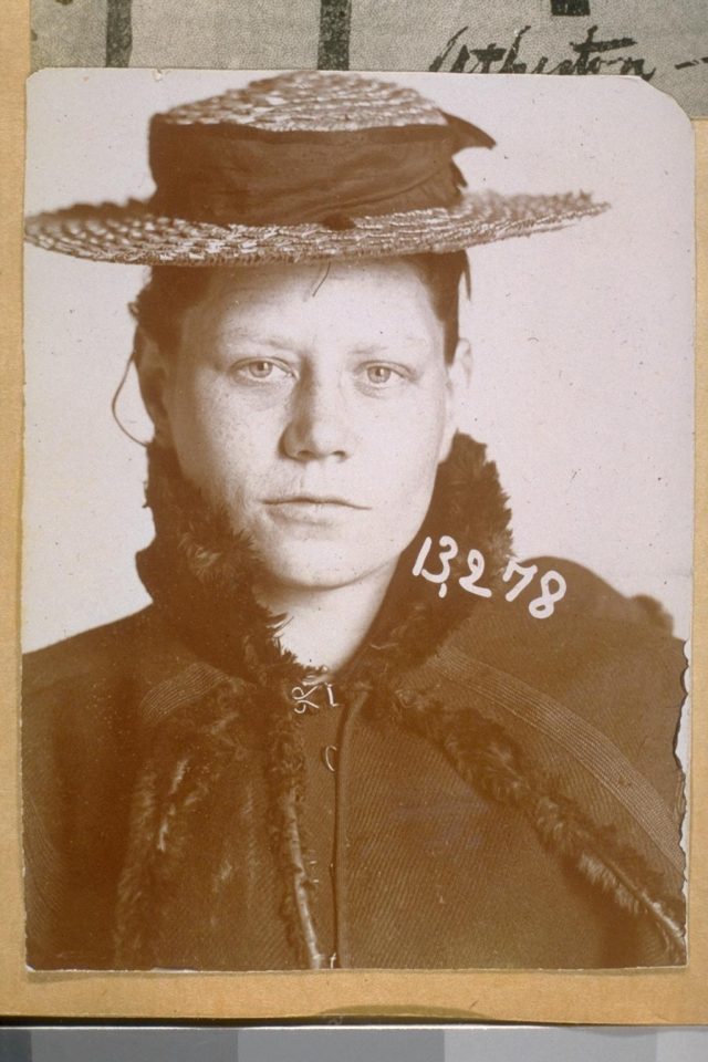"Jennie Hastings -- Photo Number 13278 -- An old time San Francisco pickpocket; also a grand and petty larceny thief of the old school." (UC Berkeley, Bancroft Library)