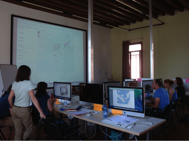 Mac Lab at Venice International University. Venice Visualization Workshop, June 2014. Photo: Maria José Afanador-Llach 