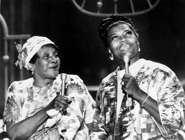 pearl_bailey_moms_mabley_the_pearl_bailey_show_1971