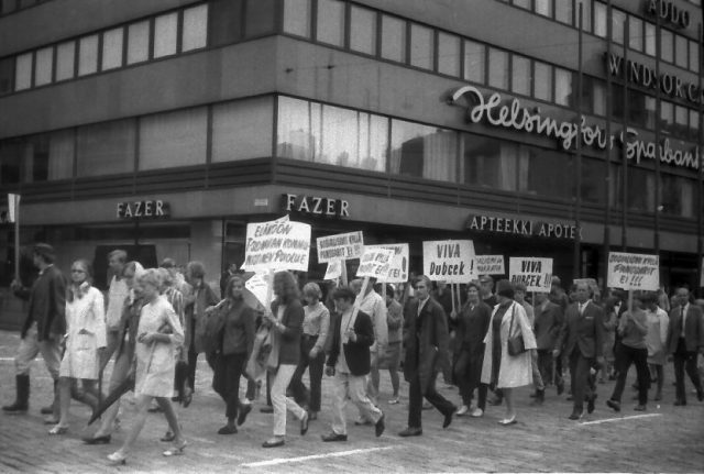 Helsinki_demonstration_against_the_invasion_of_Czechoslovakia_in_1968