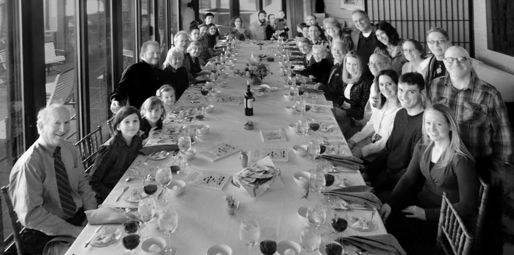 Seder-table-with-family