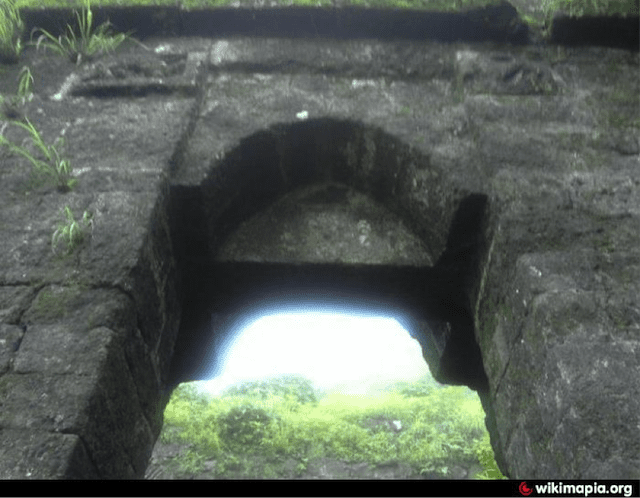 Image of doorway to fort of Rohida, later named Vicitragadh