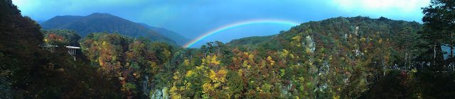 Few foreign tourists visit this breathtaking gorge in northeast Japan, even at peak fall leaf viewing seasons. It is not far from Sendai City.