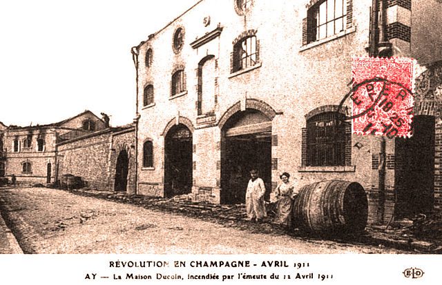 A burned Champagne House after the 1911 riots. 