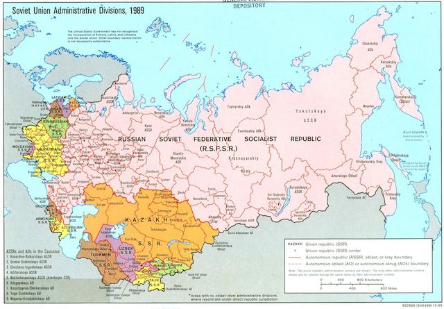 Map of Soviet Union - Administrative Divisions, 1989. Via Perry-Castañeda Library Map Collection, University of Texas Libraries.
