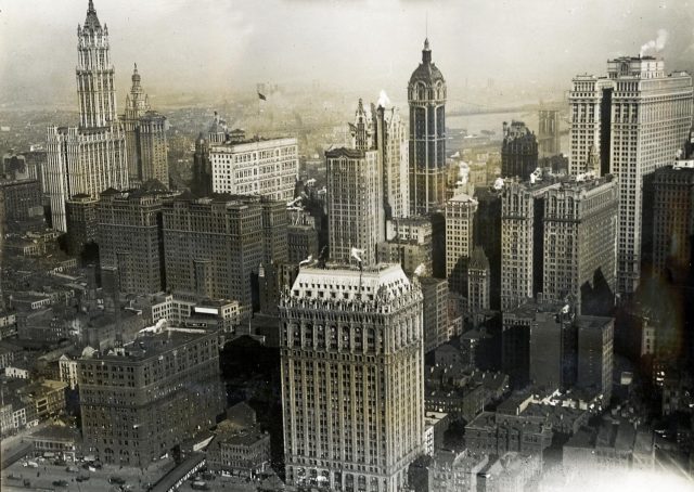 new_york_city_aerial_view_1919