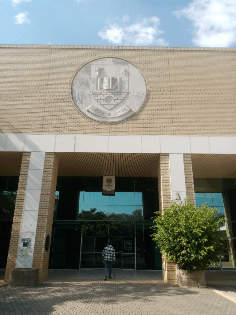 Picture of entrance to University of Botswana Library.