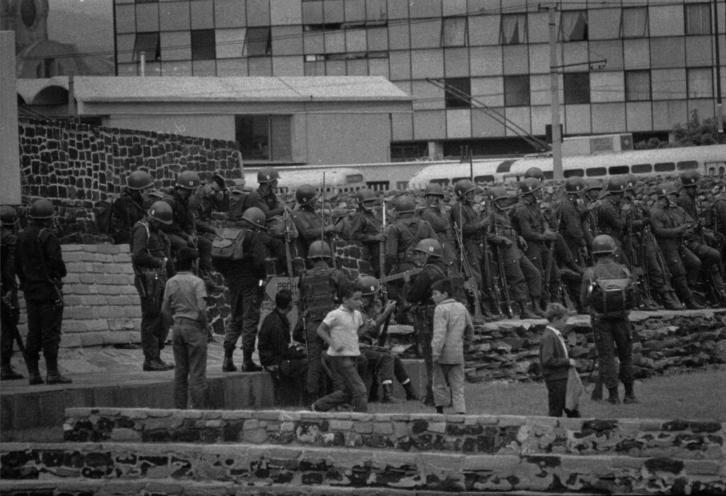 Photograph of soldiers standing guard in Tlatelolco Square during the 1968 student movement