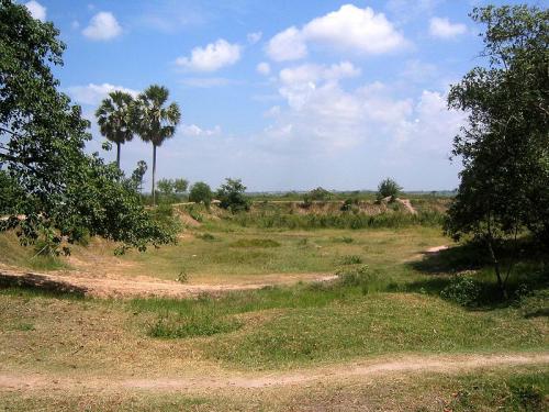 Contemporary image of a Khmer Rouge shooting field. 